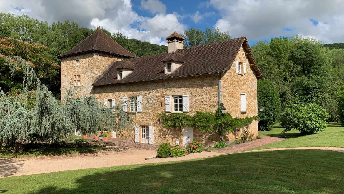 Vue laterale du Moulin du Boiset